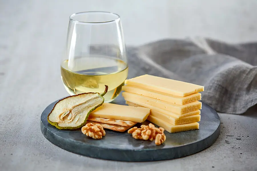 wine and cheese pairings