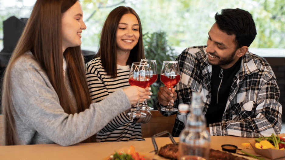 Private Corners, Personal Moments